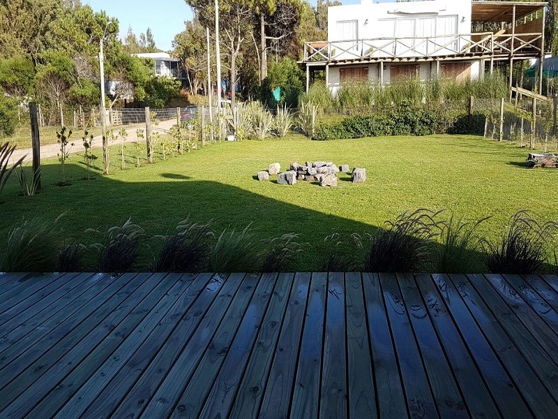 Casa en primera línea, balneario Buenos Aires